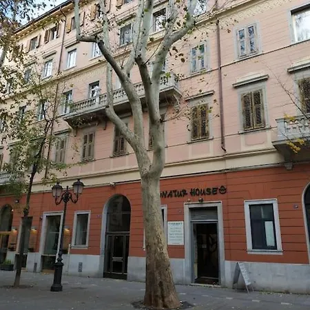 In Centro A * Τεργέστη